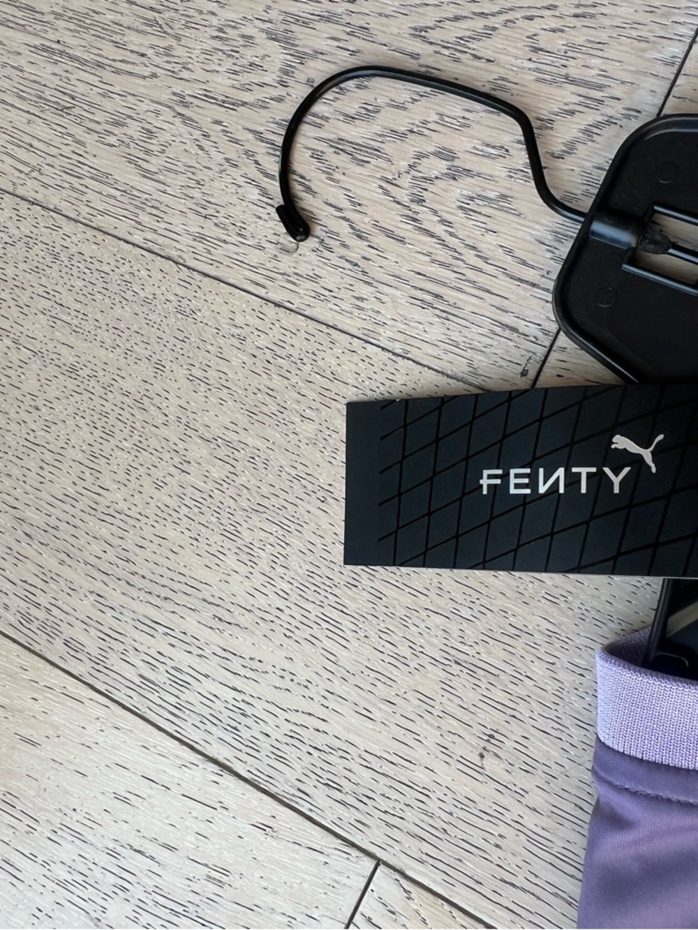 NWT UNISEX FENTY X PUMA Unisex Short Sleeve Jersey - Picture 5 of 5
